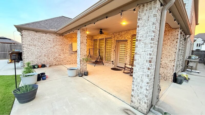Building Photo - 10710 Lacaille Ln