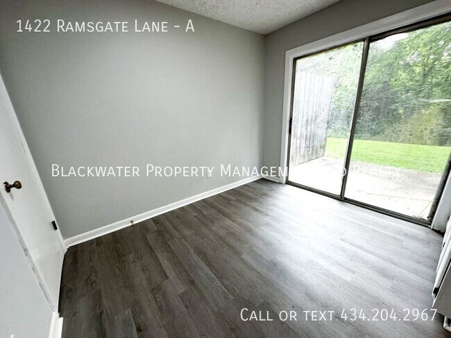 Building Photo - 1422 Ramsgate Ln