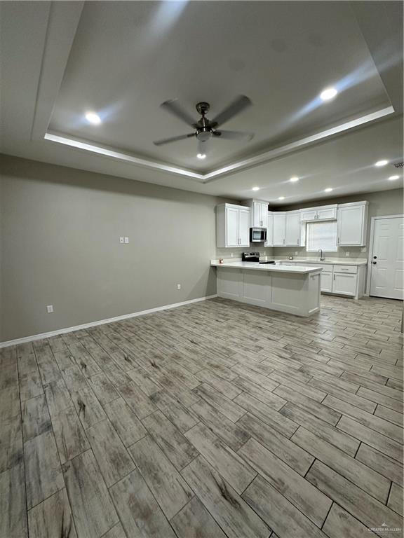 Building Photo - 11 Playa Dr