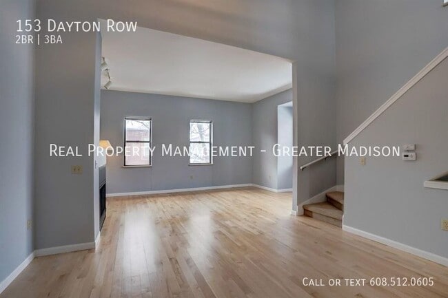 Building Photo - 153 Dayton Row