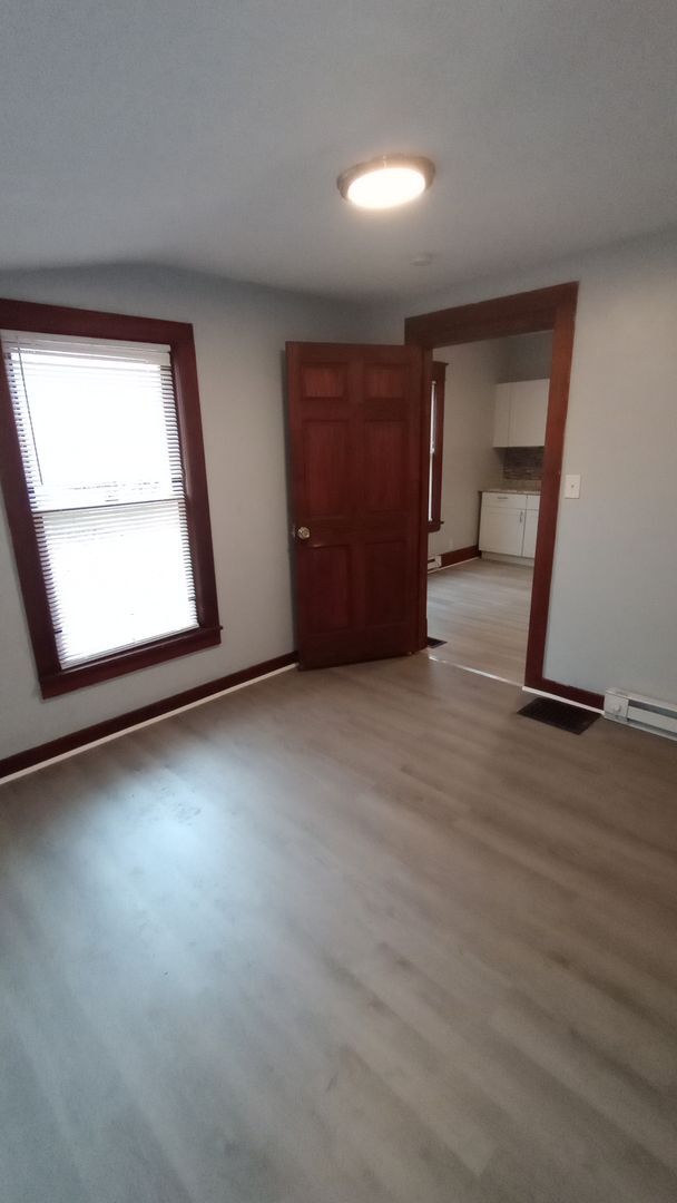 Building Photo - 1816 Woodlawn Ave