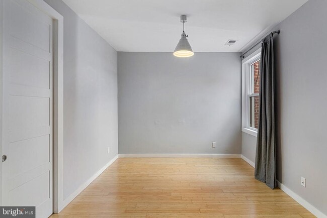 Building Photo - 1311 East Capitol St SE