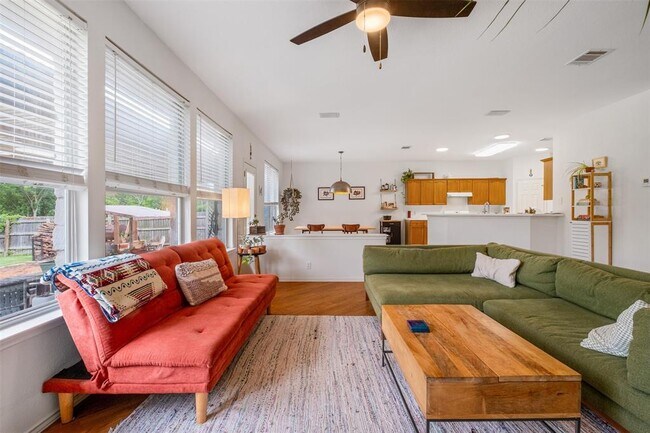 Building Photo - 16853 Tortoise St