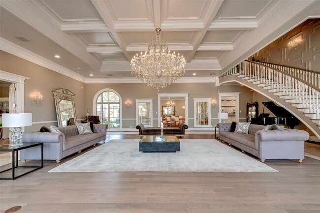 Building Photo - 12445 Memorial Dr