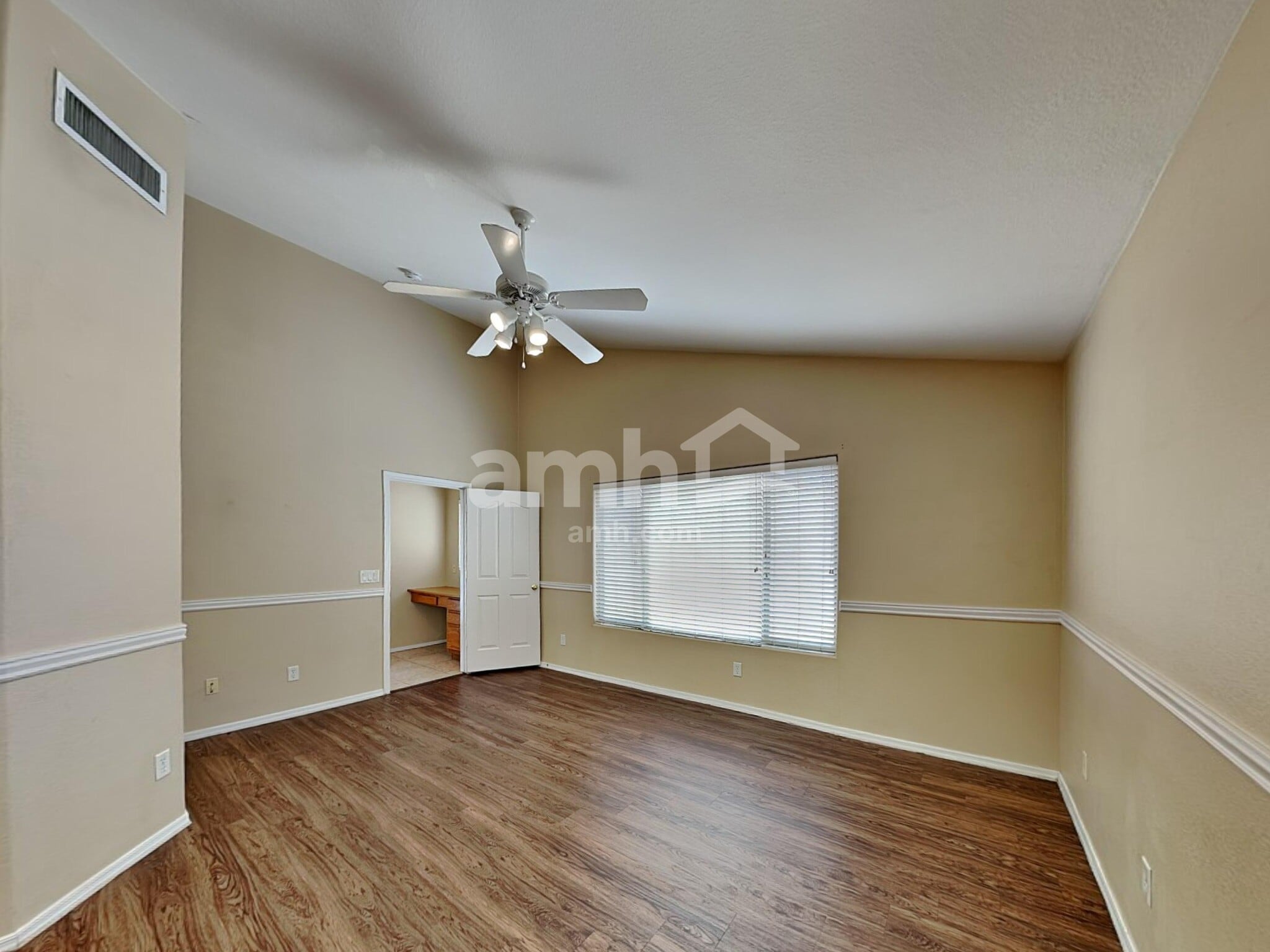 Building Photo - 3861 E Ironhorse Ct