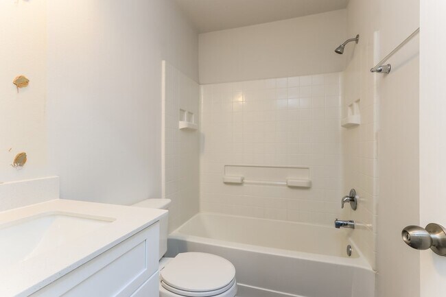 Building Photo - 14715 Kendalls Path Ct