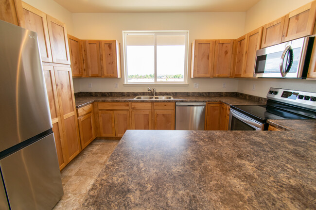 Building Photo - 2055 Moon Rise Dr