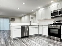Building Photo - 7631 Amazon Dr