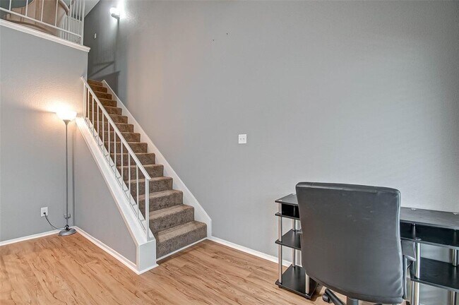 Building Photo - 14777 Wunderlich Dr
