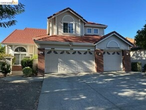 Building Photo - 5021 Chaparral Ct
