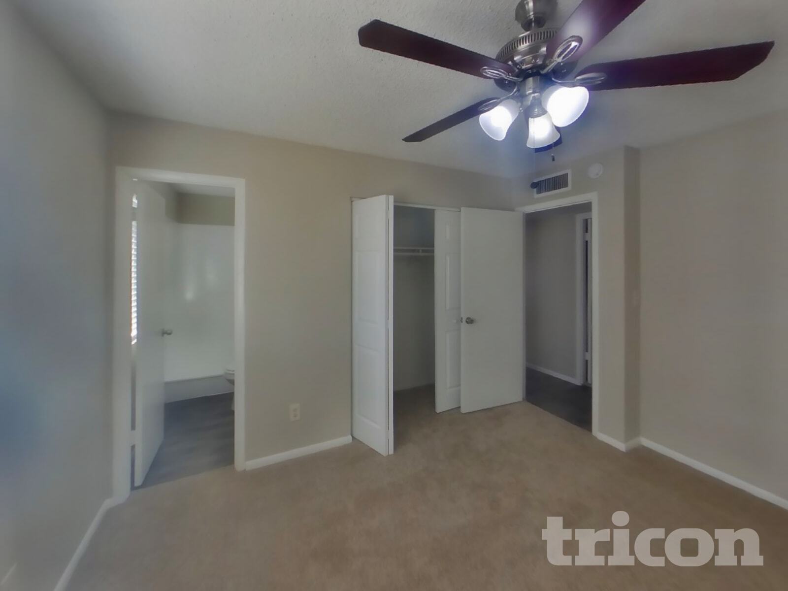 Building Photo - 7475 W Beryl Ave