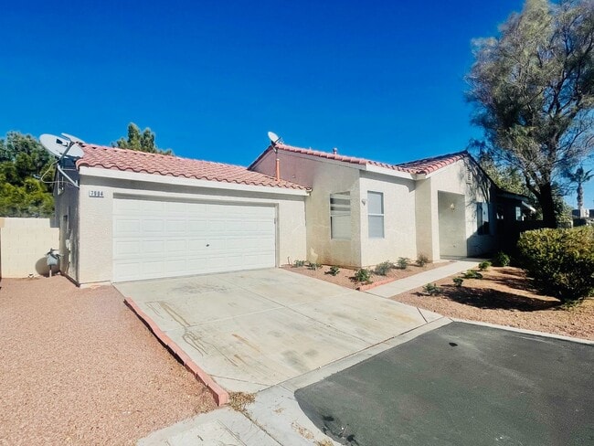 Building Photo - Stunning Single Story, 3 Home with Open Floor Plan on Cul-de-sac