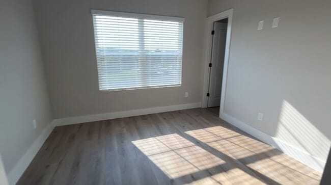 Building Photo - Brand New 2 Bedroom 1.5 Bath home