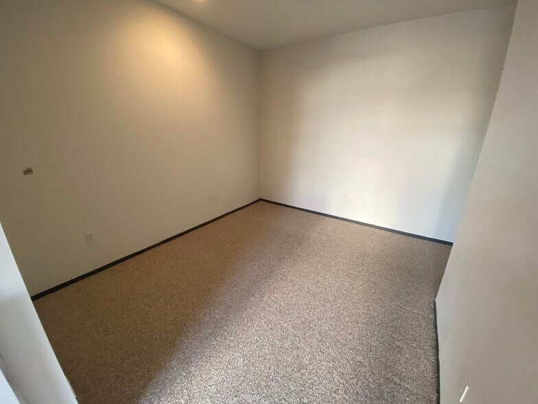 Building Photo - 379 Harrison Ave