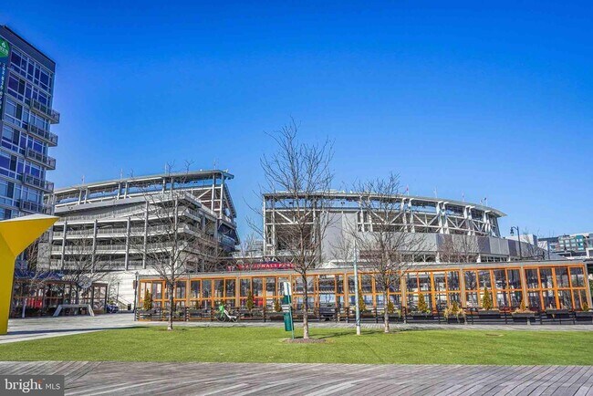 Building Photo - 70 N St SE