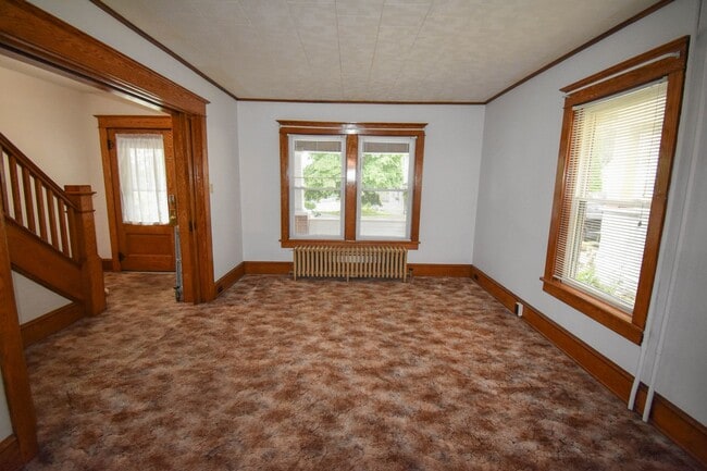 Building Photo - Large Home in Loganton with 1 Car Garage!