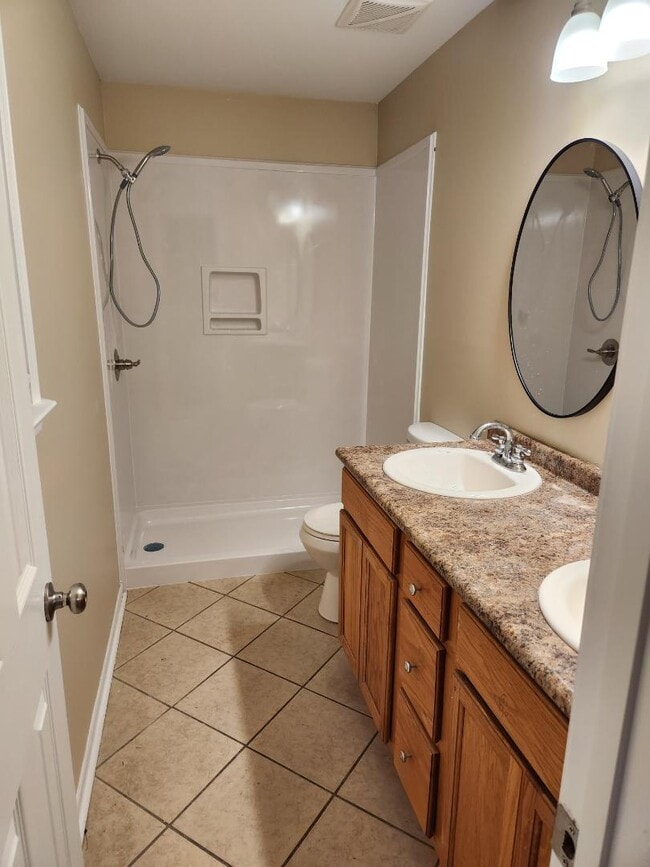 Building Photo - 4690 Opal Dr
