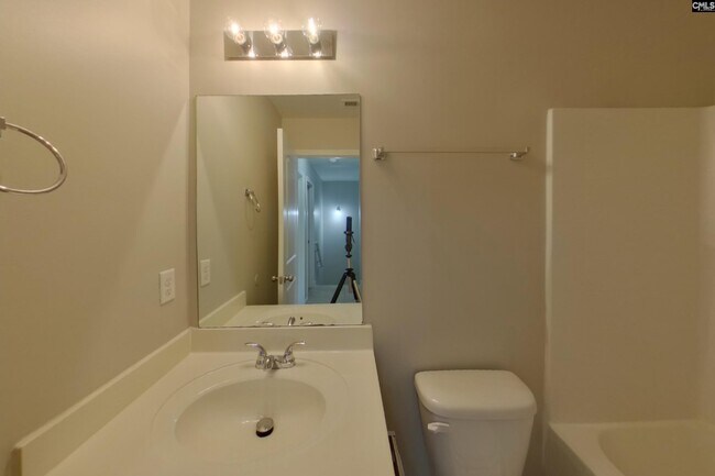 Building Photo - 155 Tybo Dr