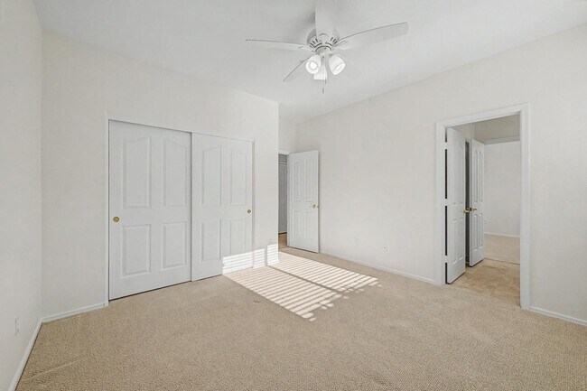 Building Photo - 7263 E Whispering Wind Dr