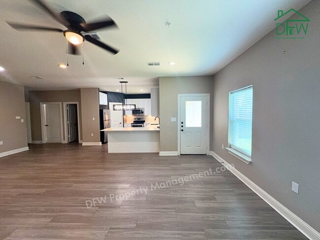 Building Photo - 3 Bed / 2.5 Bath in Wylie — 2 Car Garage, Fenced Yard, Available Now