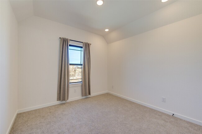 Building Photo - 13118 Verde Oaks Trl