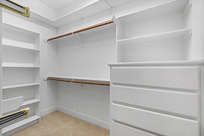 Building Photo - 4626 Braeburn Dr