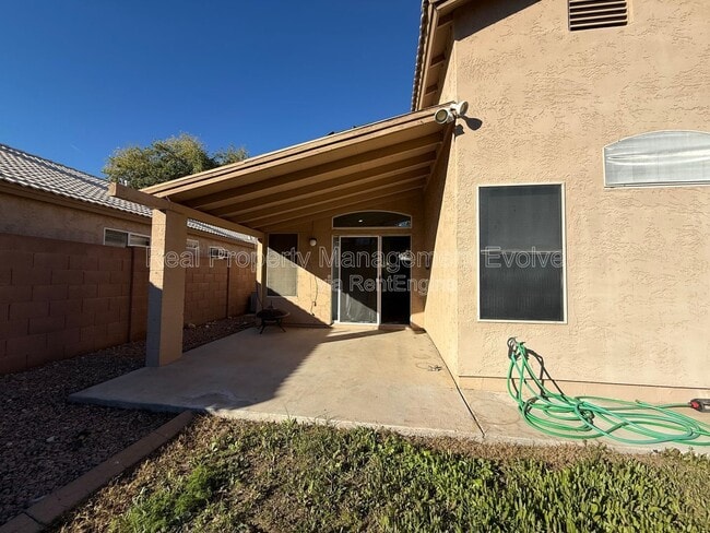 Building Photo - 3085 N 87th Pl