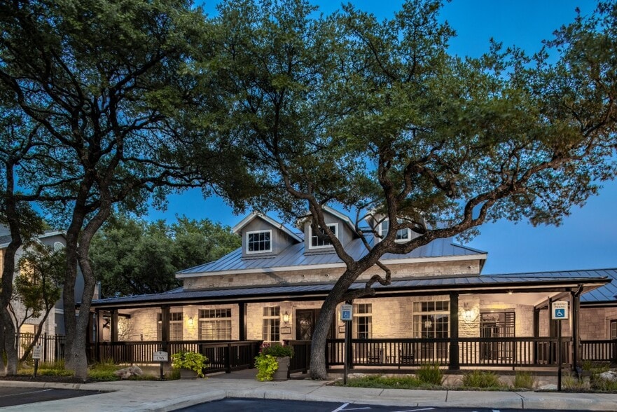 Building Photo - Marquis at Deerfield