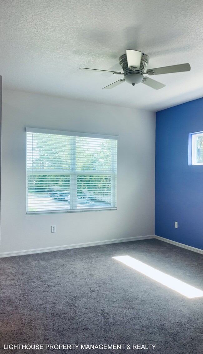 Building Photo - Charming, Newly Built 2 Bed/2.5 Bath Townh...