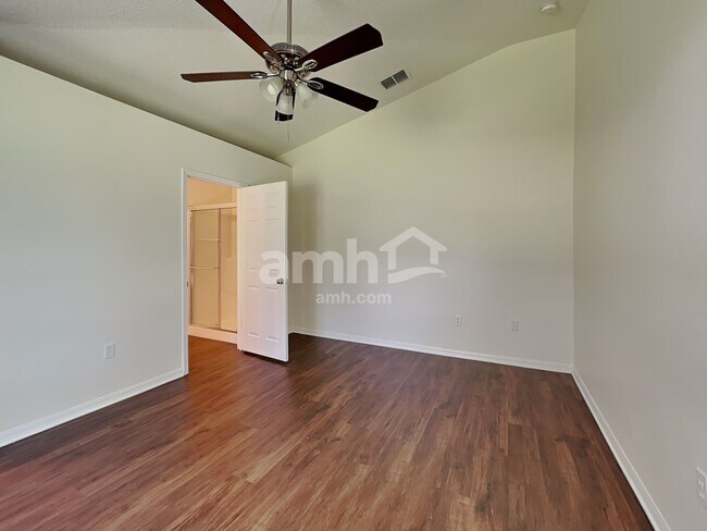 Building Photo - 1812 Roper Rd