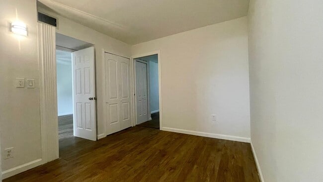 Building Photo - 1801 NW 75th Ave