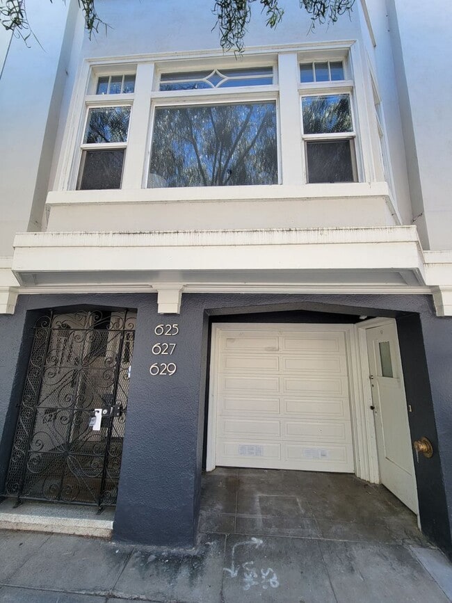 Building Photo - 1BR/1BA Renovated In-Law Unit in NOPA