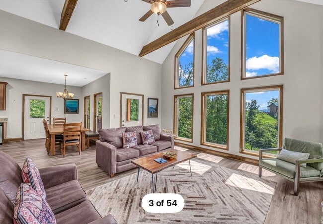 Building Photo - 2123 Megan Ridge Dr