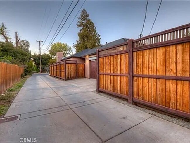 Building Photo - Coming Soon 3Bed 2bath 2016 Build!! One ti...