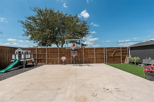 Building Photo - 404 Fountain View Ln