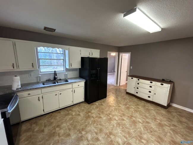 Building Photo - 613 Dawson Terrace NW