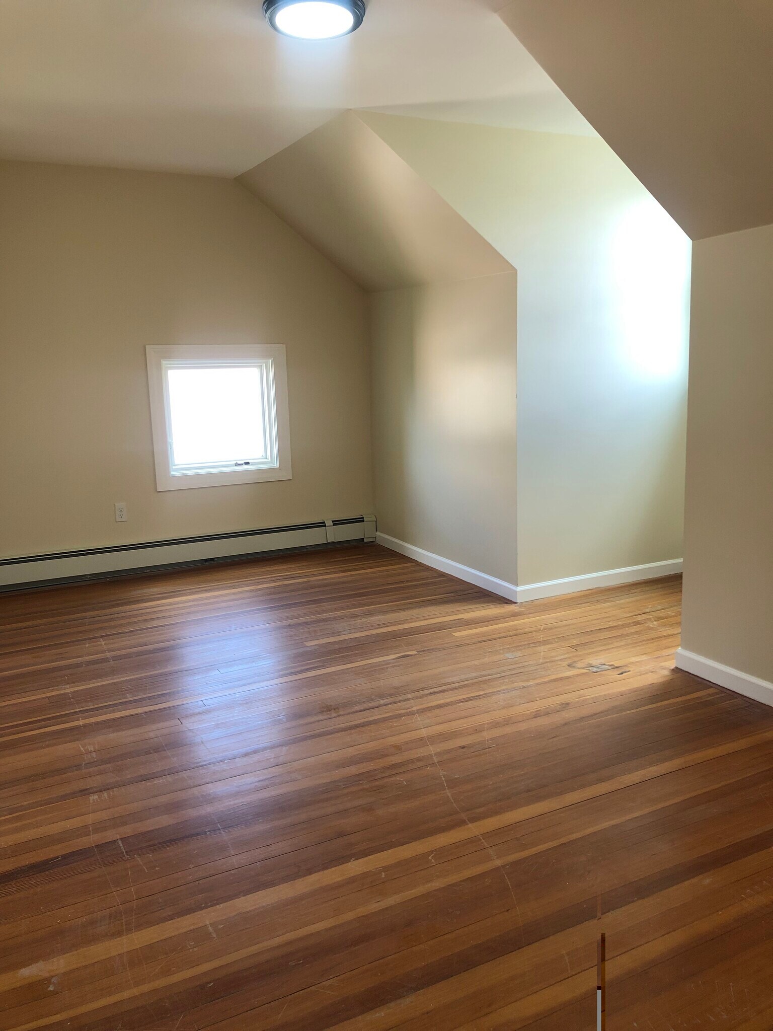 Building Photo - 385 Palisade Ave