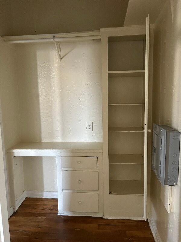 Building Photo - 1154 Normandie Ave