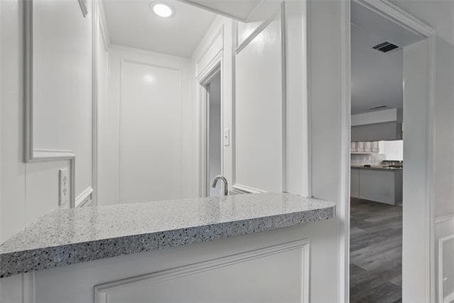 Building Photo - 829 Hunters Creek Dr