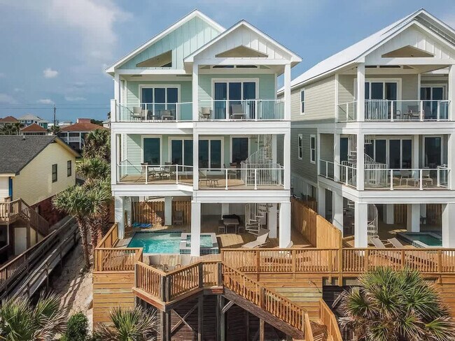 Building Photo - 22343 Front Beach Rd