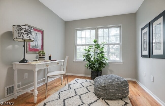 Building Photo - 100 Glenridge Ave