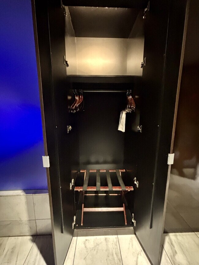 Building Photo - Palms Place Studio — Skyline Views, 5 Minutes to the Strip