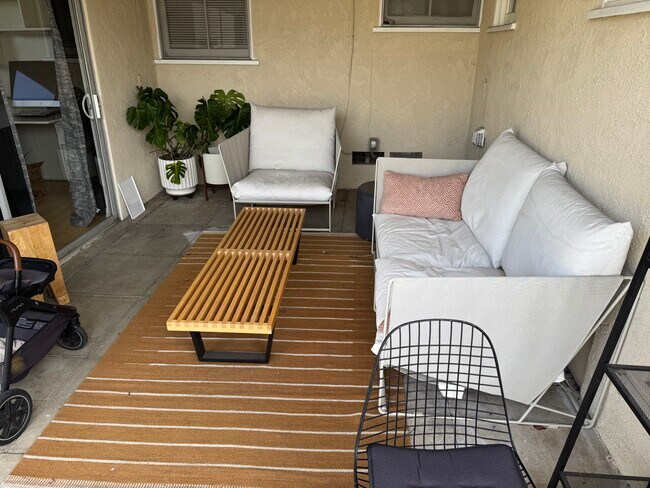 Patio @4th Bedroom / Office - 2935 Westwood Blvd