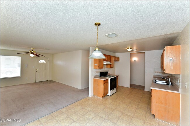 Building Photo - 2317 Joshua Louis Dr