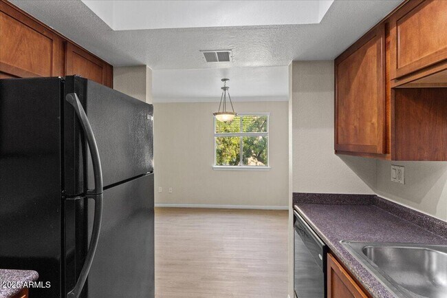 Building Photo - 8256 E Arabian Trail