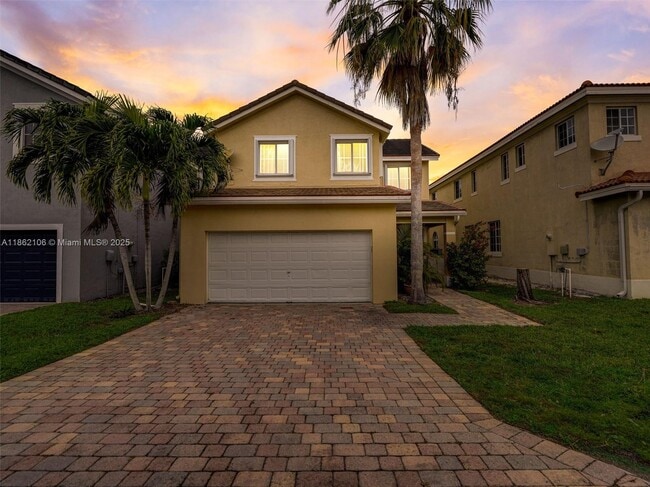Building Photo - 14028 SW 274th Terrace