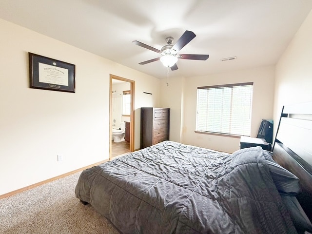 Building Photo - 317 NE Miramar Cir