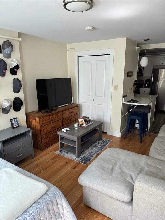 Building Photo - 2 Sackville St