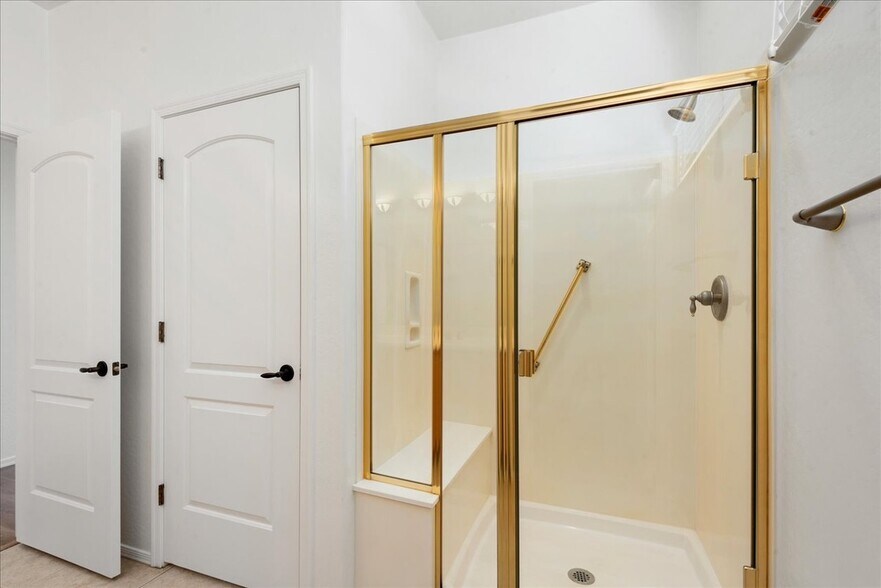 Building Photo - 22419 N San Ramon Ct