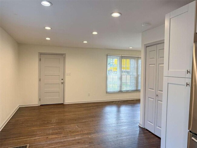 Building Photo - 2093 Verbena St NW
